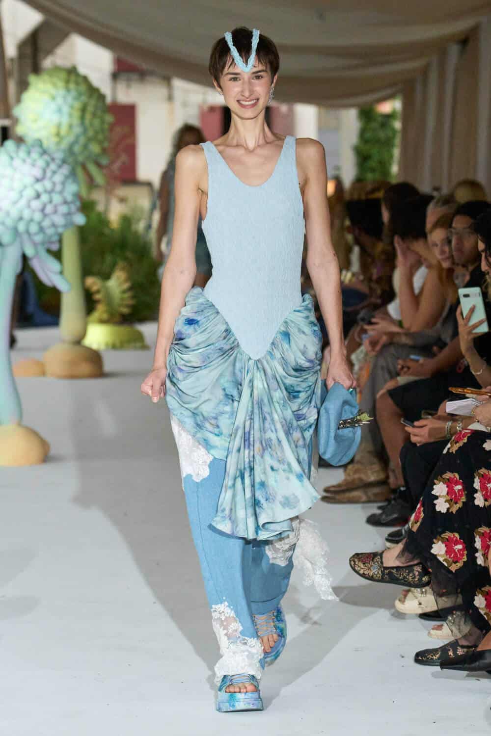 【関税込み】Collina Strada ミディアムドレス Collina Strada: Ready-To-Wear SS24 - 10 Magazine